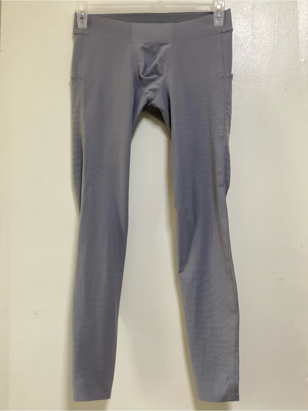 #36 Lululemon Athletica Light Gray High-Rise Leggings